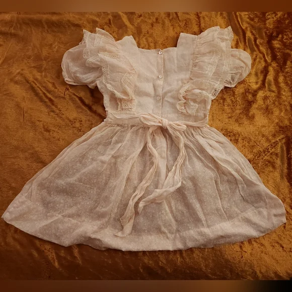 Vintage 1940s Ivory Sheer Organza Fancy Frilly Dress